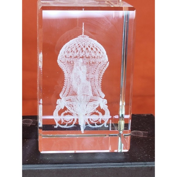 3D Crystal Mary Jesus Inside Egg Faberge Laser Etched Glass Paperweight Israel - Picture 5 of 11